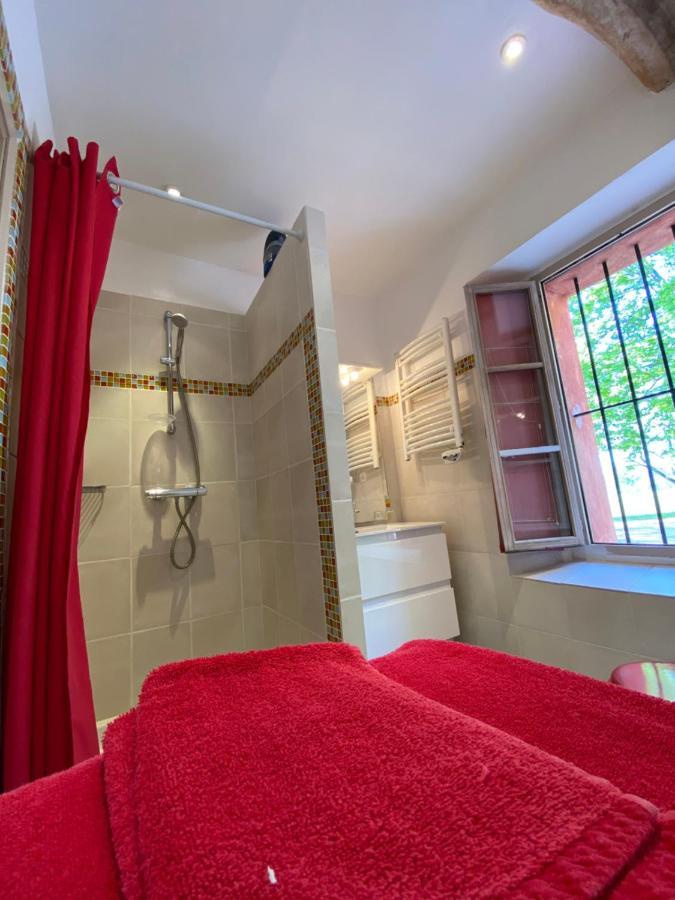 Bed and Breakfast Domaine De Sainte Annette à Callian  Extérieur photo