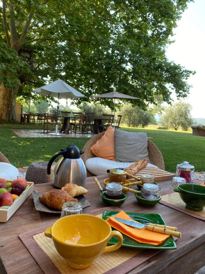 Bed and Breakfast Domaine De Sainte Annette à Callian  Extérieur photo