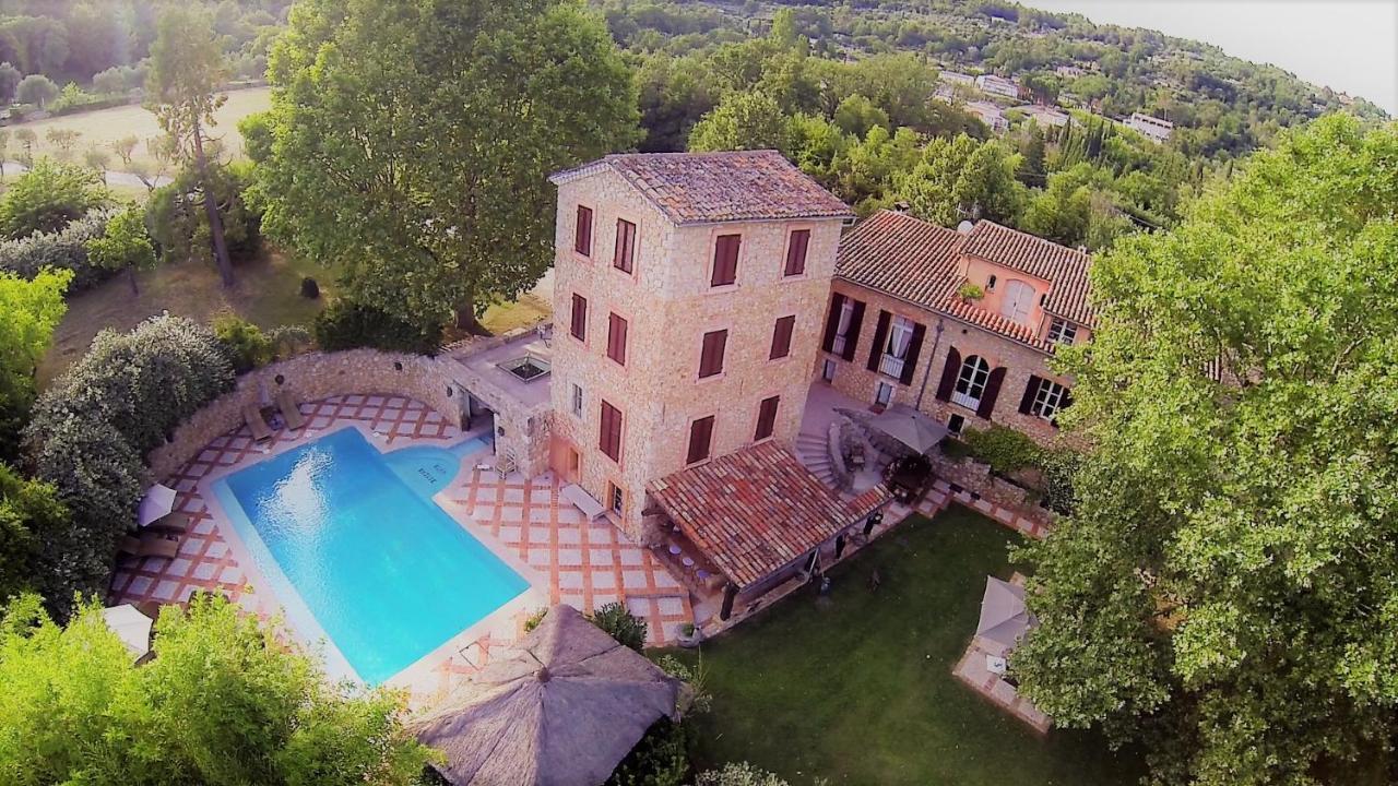 Bed and Breakfast Domaine De Sainte Annette à Callian  Extérieur photo