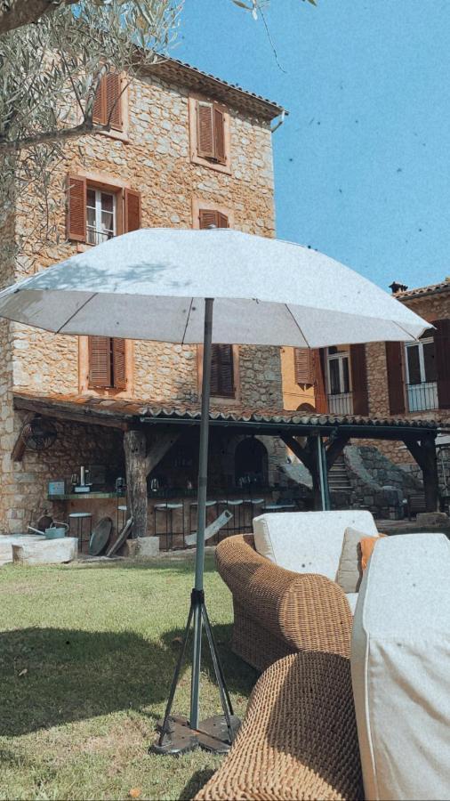Bed and Breakfast Domaine De Sainte Annette à Callian  Extérieur photo