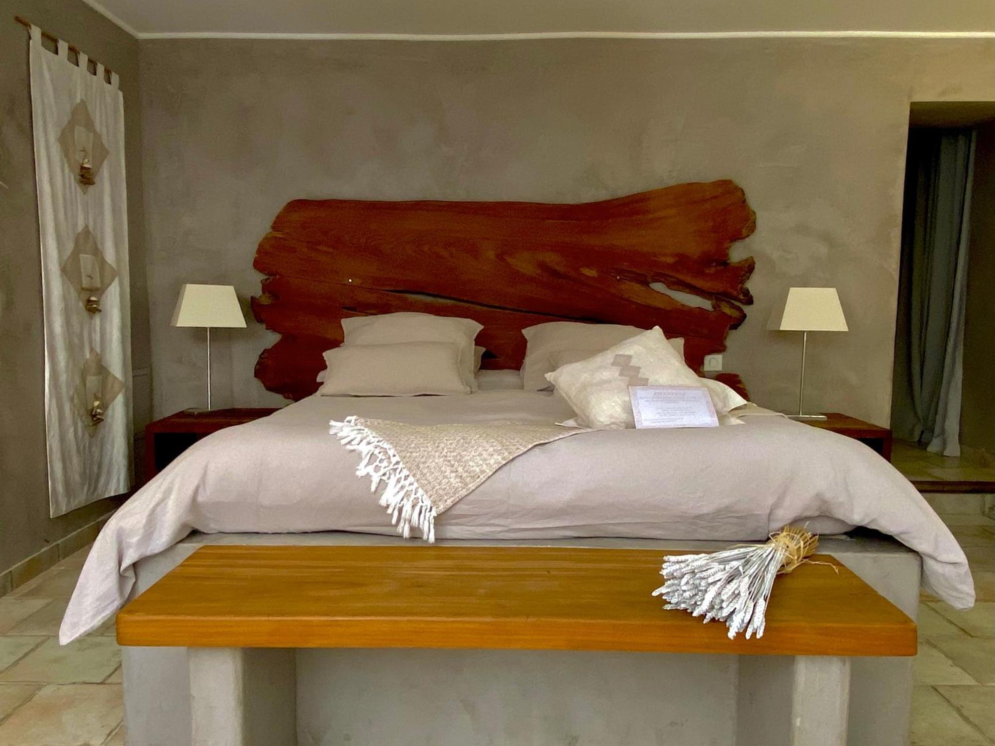 Bed and Breakfast Domaine De Sainte Annette à Callian  Extérieur photo